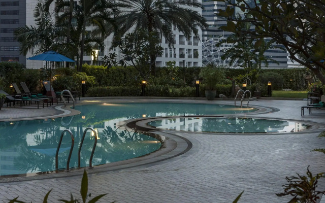 Rembrandt Hotel & Residences