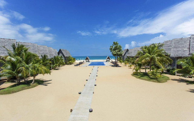 Maalu Maalu Resort & Spa