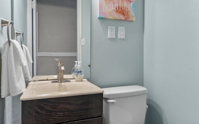 Forest Park Oasis | JZ Vacation Rentals