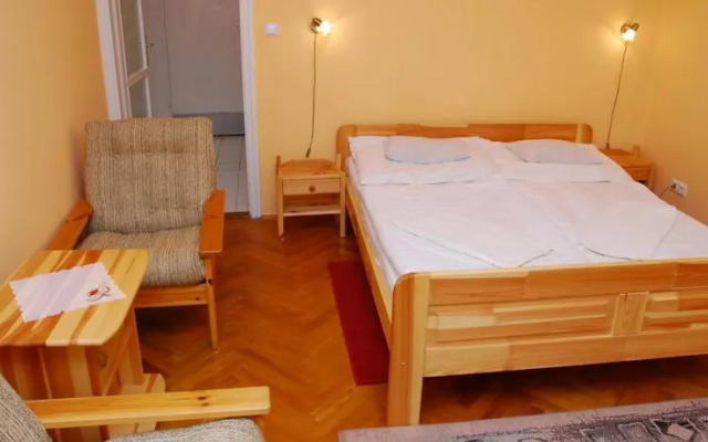 Hotel Touring
