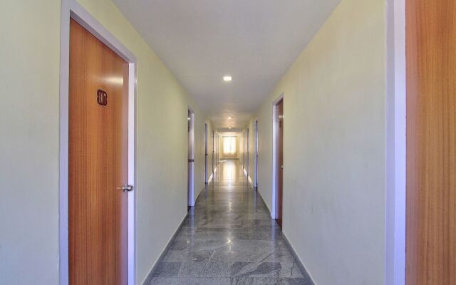 OYO 10950 Hotel Hills Palace