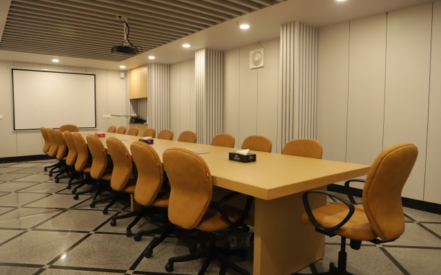 Lime Tree Luxury Hotel Manesar Near IMT Chowk