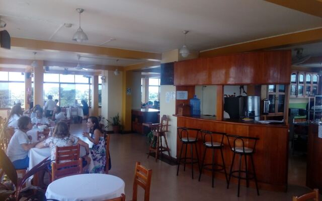 Hotel Centenario