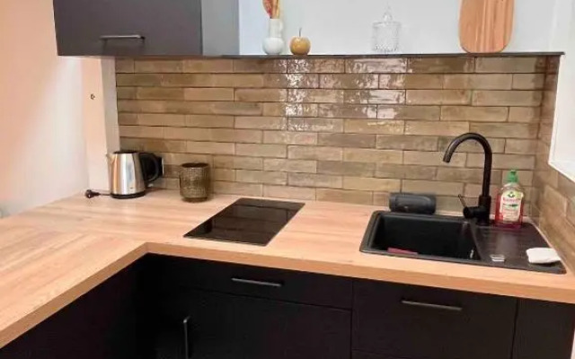 Charmant Studio Place Commerce - Studio Commerce