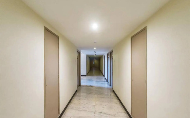 Senthil Residency