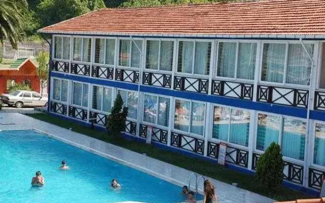 Amastris Otel