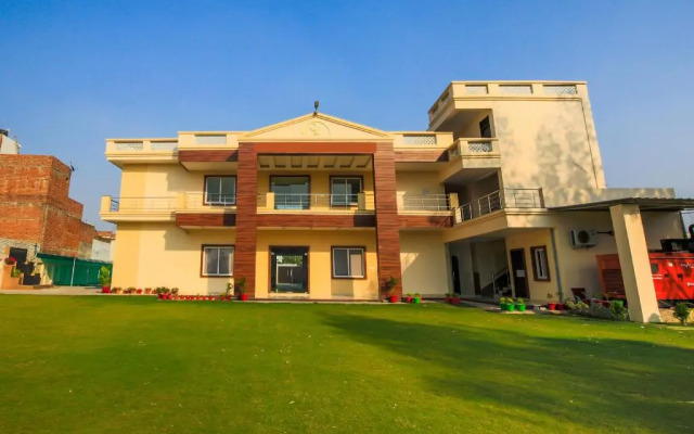 Vaibhav Laxmi Paradise by OYO Rooms
