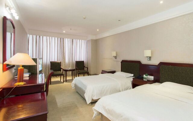 Kaiserdom Hotel China Plaza