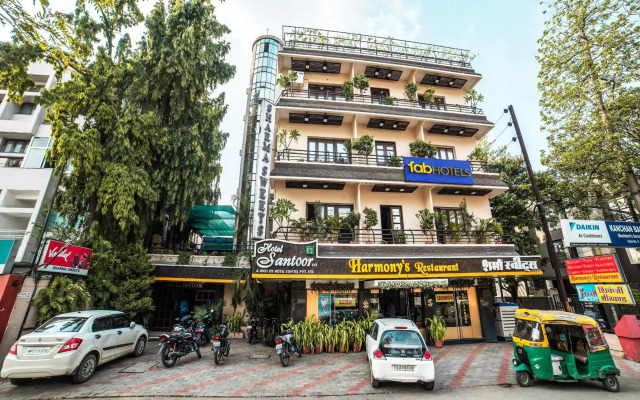 Fabhotel Santoor