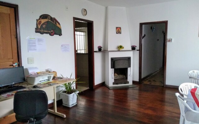 Hostel Kombi Curitiba - filial Jardim Botânico