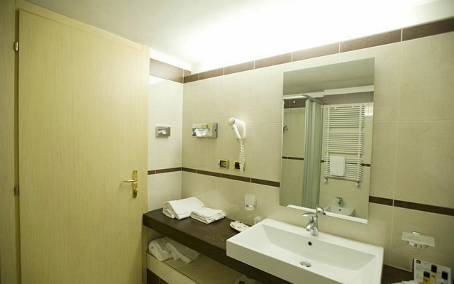 Best Western Hotel Master