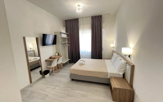 Hotel Ester