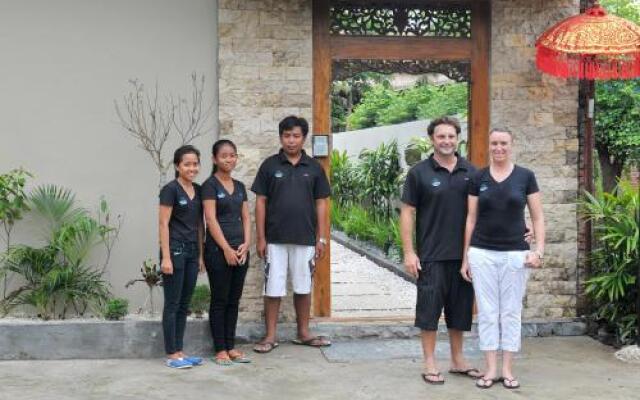 Pantai South Lombok Villas