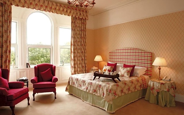 Knockeven House