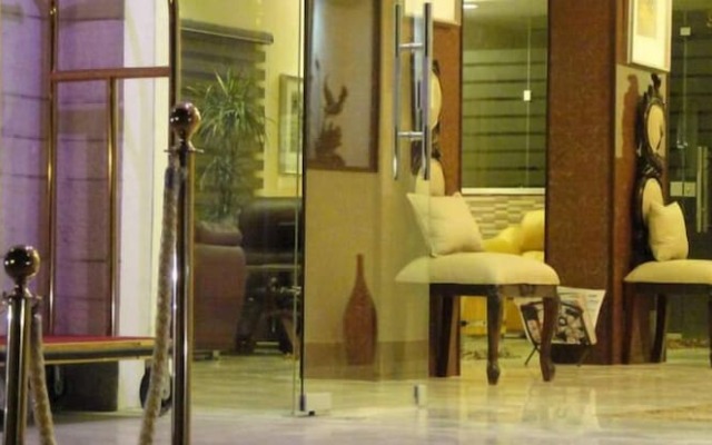 Renad Hotel