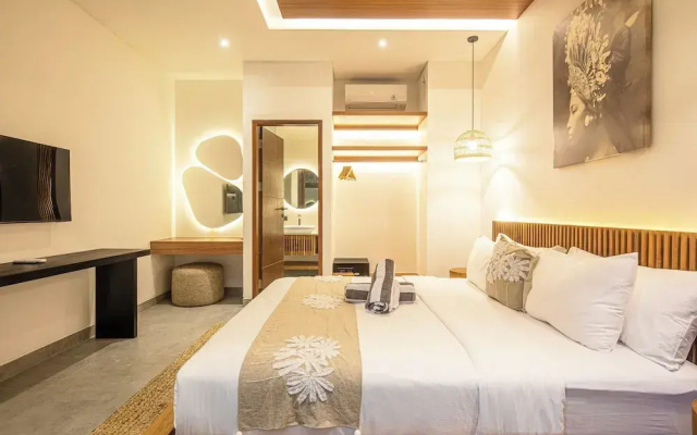 Designer 5br Villa 400m to Caf del Mar
