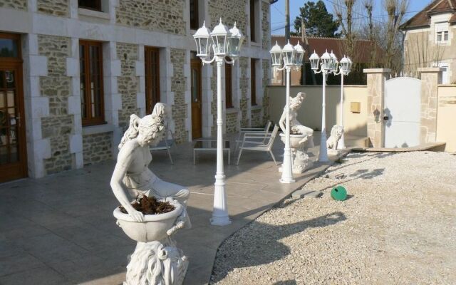 Le Manoir Des Chapelles