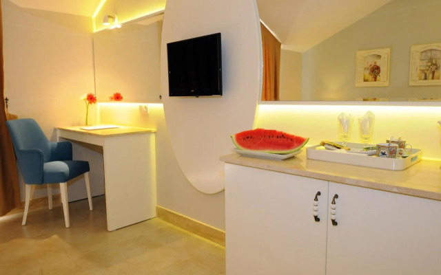 Sea Breeze Hotel & Apartments