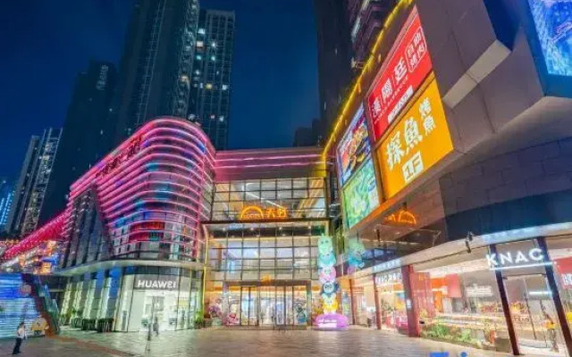 Huilan Light Luxury Hotel Apartment (Li Langzhu Baocheng Branch)