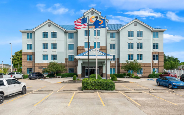 Comfort Suites New Orleans East