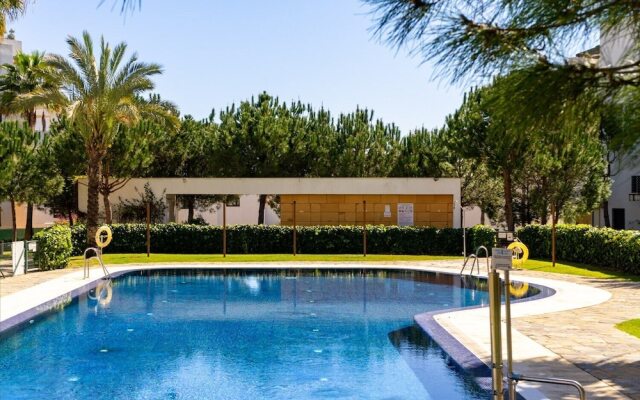 Lovely Apartment in Alamar Near the Beach Ref 108