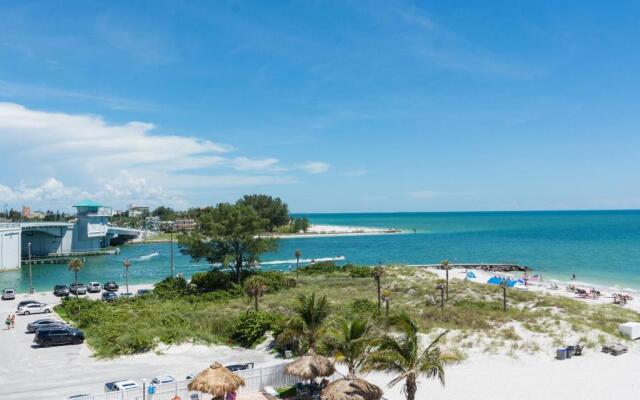 #411 Beach Place Condos
