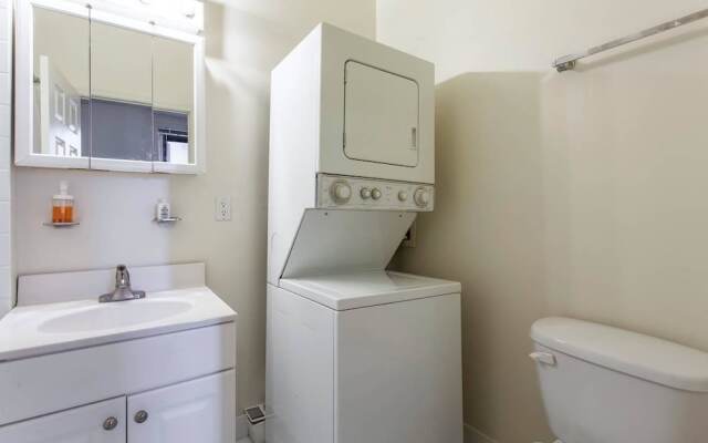 Rittenhouse GEM - Elevator, Gym, Location