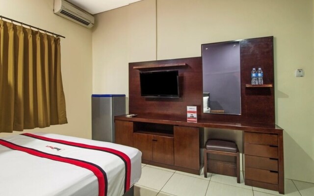 RedDoorz @ Karet Kuningan