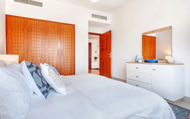 1B-BvldCentral1-1106