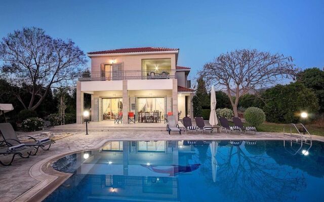Niki Villa