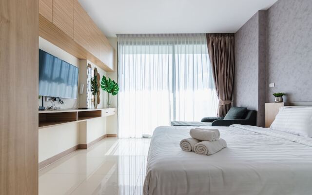 Riviera 1BR Sea View A804