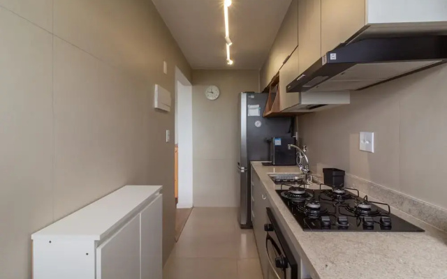 Your Complete Retreat in Barra da Tijuca Av702