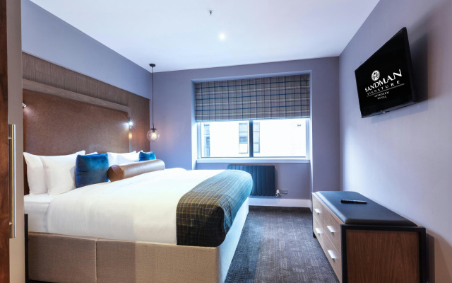 Sandman Signature Aberdeen Hotel & Spa