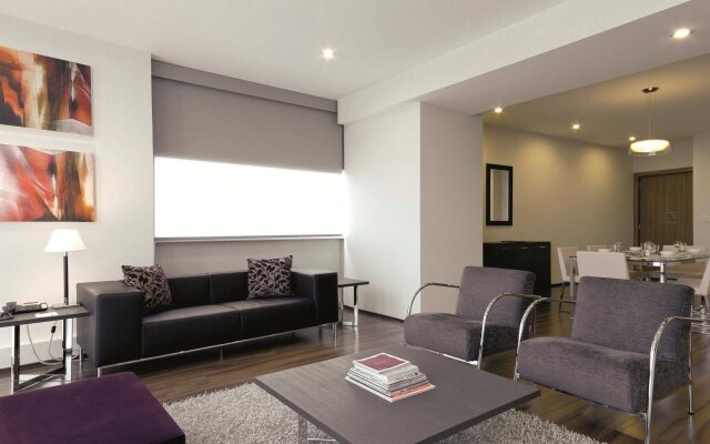 Plaza Suites
