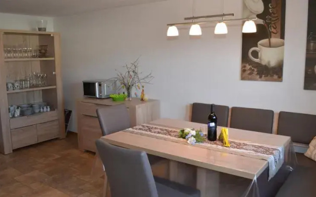 HomeRez - House Weiherweg