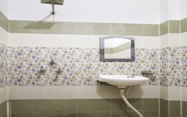 OYO 35382 Hotel Moon Light