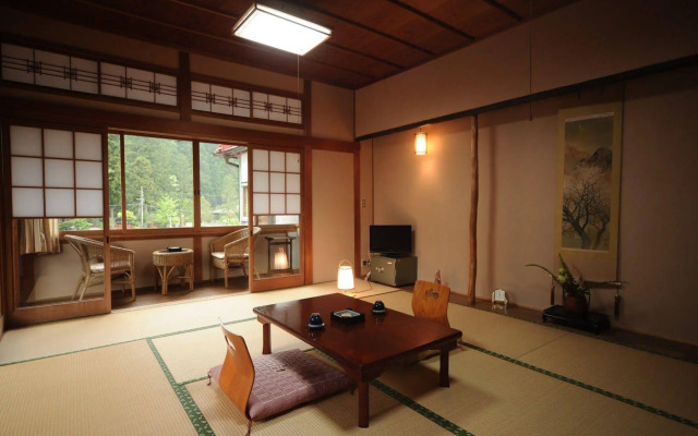 Atarashiya Ryokan - Dorogawa-onsen Hot Spring