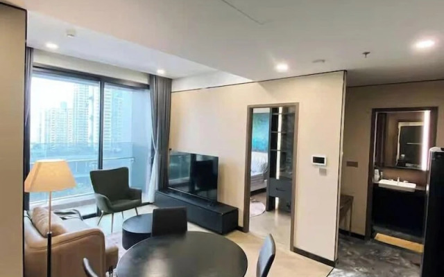 Luxury Lumiere Riverside Urban Apartment