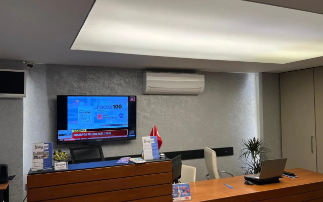 Blueway Hotel Residence