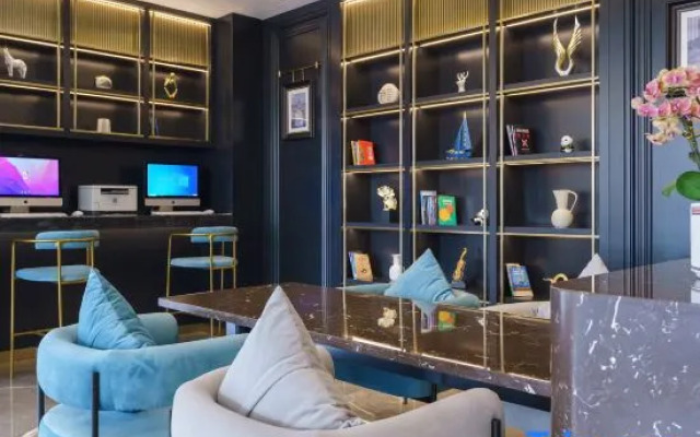 XANA Deluxe Liaoning Provincial Museum Taoxian International Airport Branch