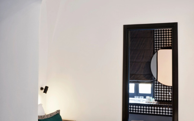 Katikies Garden Santorini - The Leading Hotels Of The World