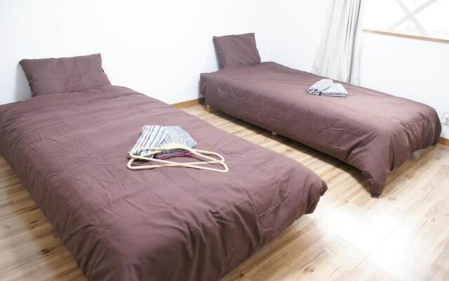 Legal Big House (166-1)