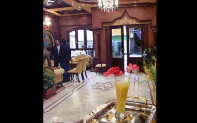 Four Seasons Hotel