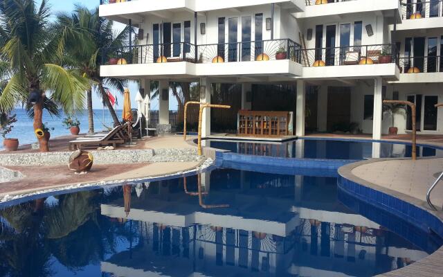 Sunset at Aninuan Beach Resort powered by Cocotel