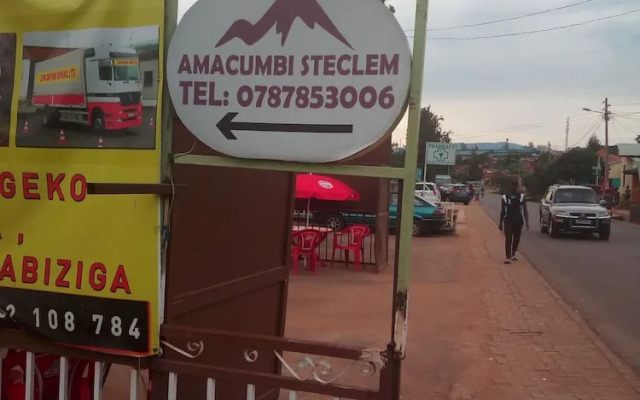 Steclem Bed And Breakfast