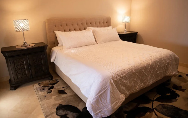 Cascadas de Pedregal 712 3 BR by Casago