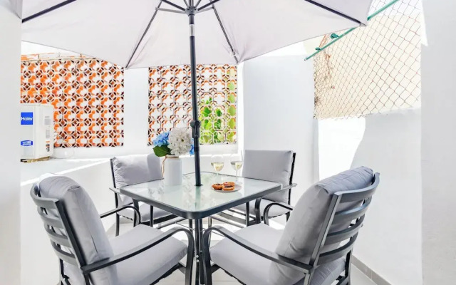Seaside Modern Flat I Historical Cascais