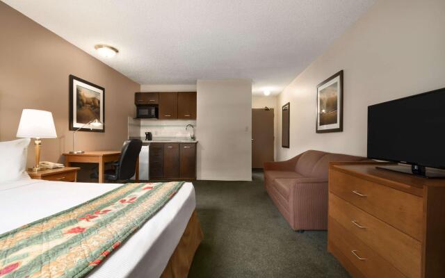 Travelodge by Wyndham Chilliwack