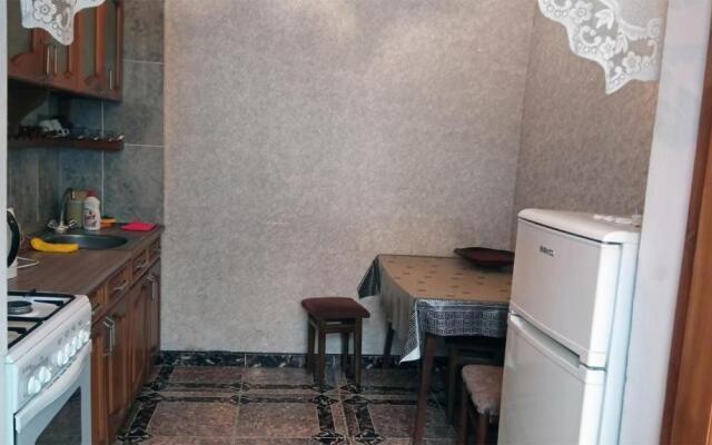 1 Room Flat - 100M From Coastline