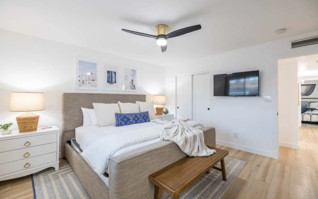 Tempe Wesleyan 4 Bedroom Home by RedAwning